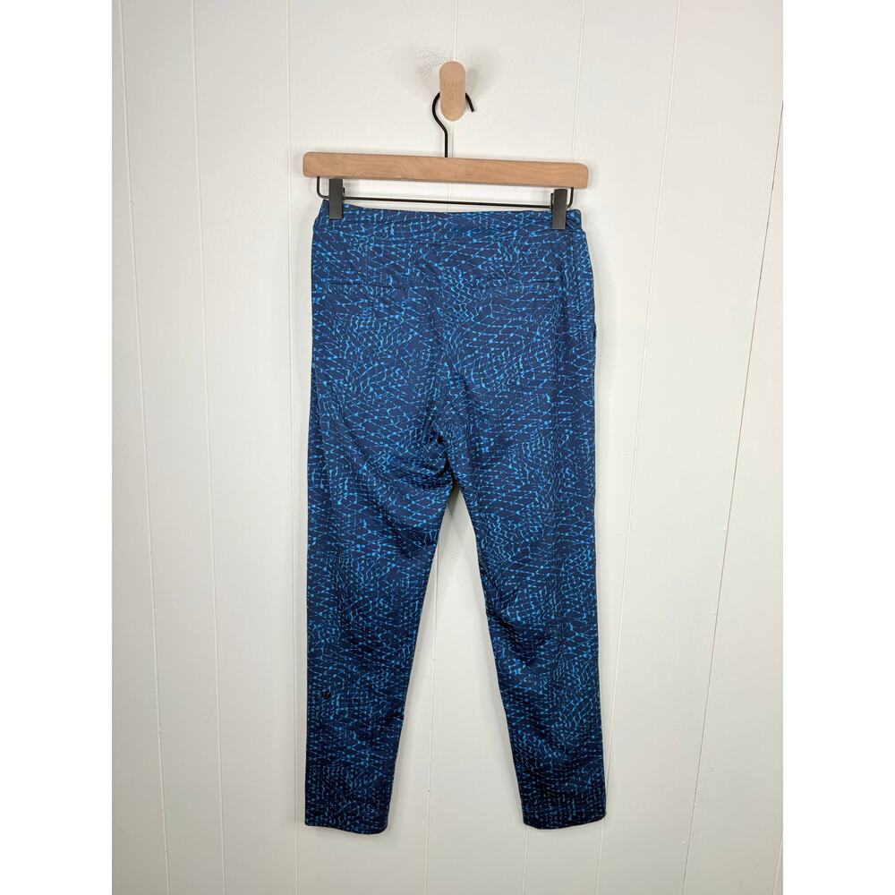 Lululemon Slim Jet Crop Joggers Size 2 Pants Blue Samba Snake Print - Picture 7 of 9